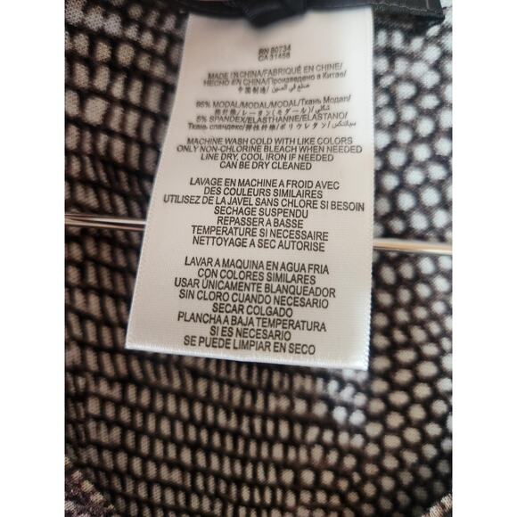 BCBGMAXAZRIA NWT Long Sleeve Knee Length Tori Dress in Light Pearl Combo, Small - Picture 7 of 8